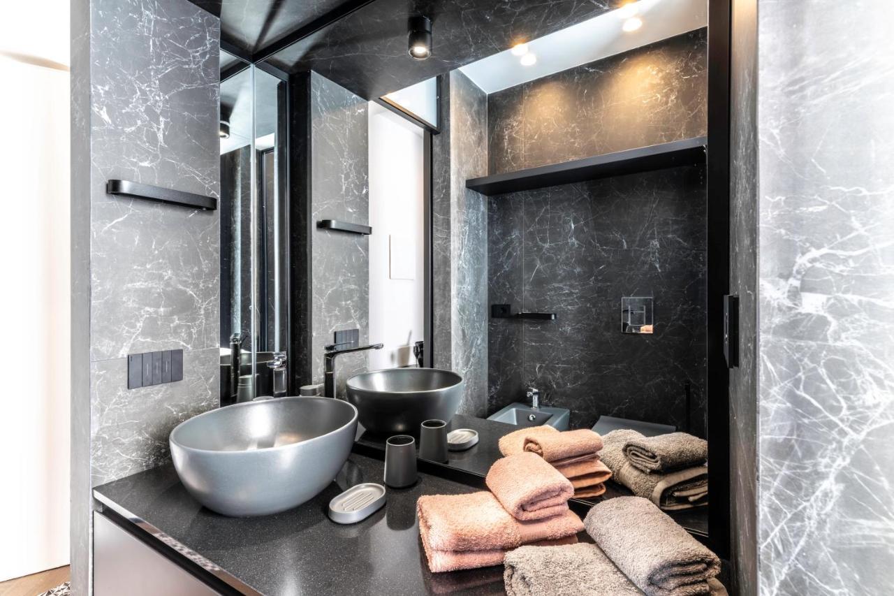Vittoria'S Luxury Apartment קליארי מראה חיצוני תמונה
